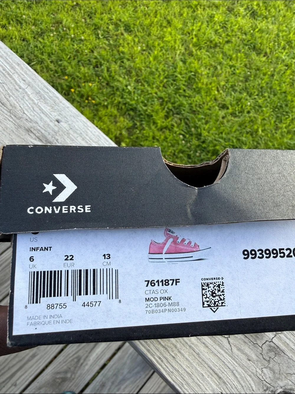 Converse Kids Pink Canvas Low-Top Sneakers with White Toe Cap